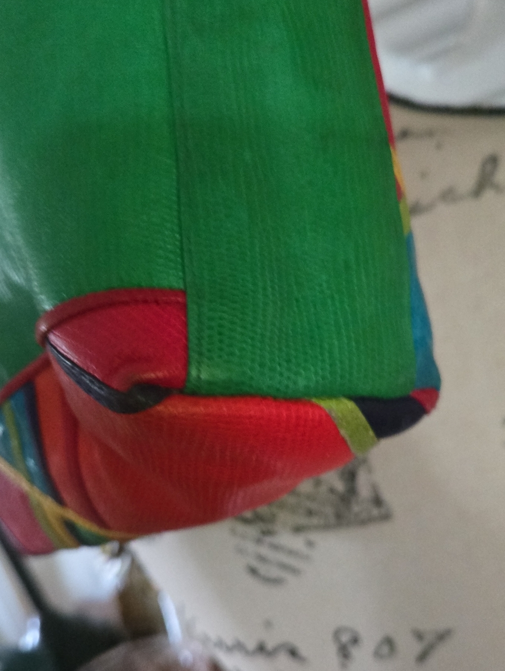 Vintage, Late 80's, Early 90's Colorful Plaid Shoulder Bag in Red, Green & Blue - Picture 6 of 9